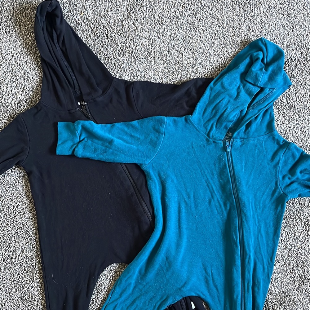 3-6 kyte baby hooded zip rompers